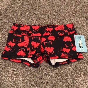 Fleo Short “Animal Attack”